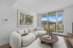 1308-1471 Hunter Street North Vancouver, BC V7J 1H3