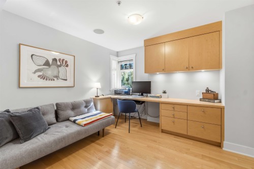 2420 Sasamat Street, Vancouver, BC 