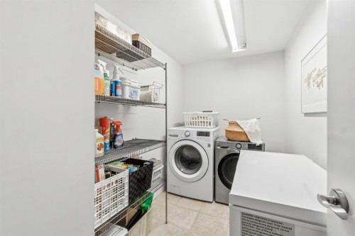 2420 Sasamat Street, Vancouver, BC 