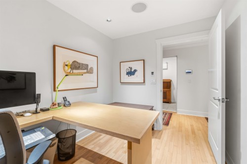 2420 Sasamat Street, Vancouver, BC 