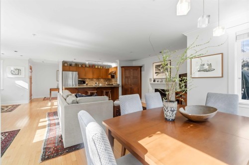 2420 Sasamat Street, Vancouver, BC 