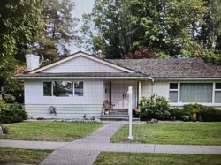 5422 Osler Street  Vancouver, BC V6M 2W9