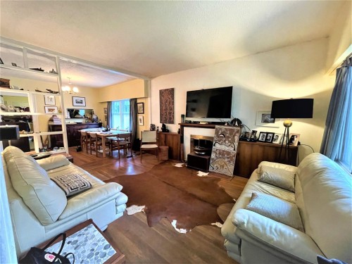 3259 7Th Avenue W, Vancouver, BC 