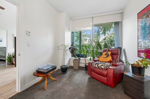 210-9080 University Crescent, Burnaby, BC 