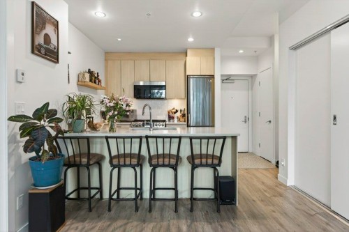 210-9080 University Crescent, Burnaby, BC 