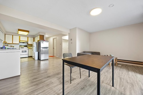 3848 38Th Avenue W, Vancouver, BC 