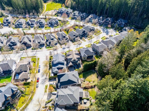 3361 Scotch Pine Avenue, Coquitlam, BC 