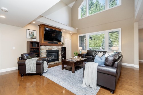 3361 Scotch Pine Avenue, Coquitlam, BC 