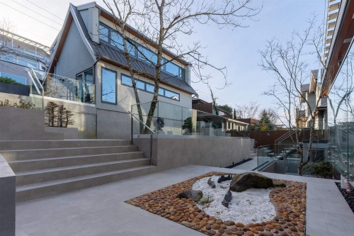 3489 Puget Drive, Vancouver, BC 