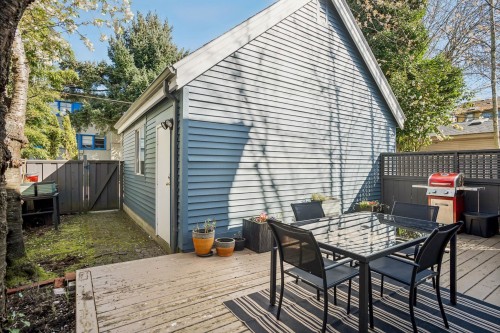 3537 5Th Avenue W, Vancouver, BC 