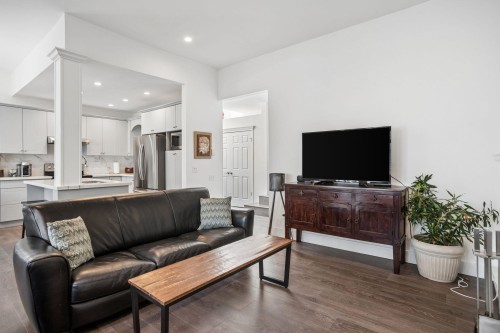 3537 5Th Avenue W, Vancouver, BC 