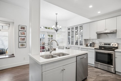 3537 5Th Avenue W, Vancouver, BC 