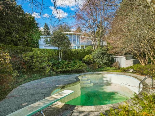 680 St. Andrews Road, West Vancouver, BC 