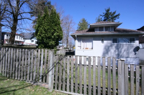 1807 38Th Avenue E, Vancouver, BC 