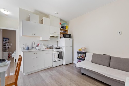 1945 Morgan Avenue, Port Coquitlam, BC 