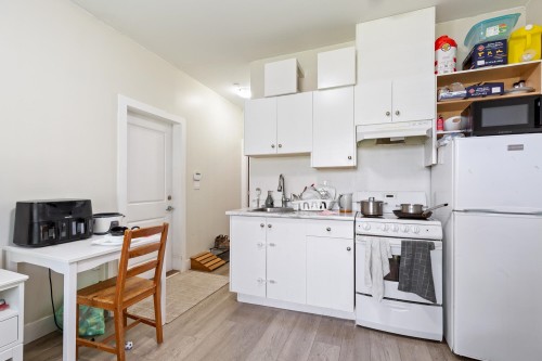 1945 Morgan Avenue, Port Coquitlam, BC 