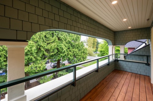 2014 15Th Avenue W, Vancouver, BC 