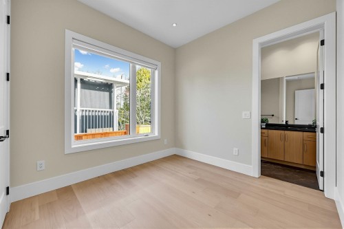 821 Prospect Street, Coquitlam, BC 