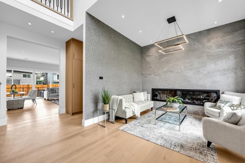 821 Prospect Street, Coquitlam, BC 