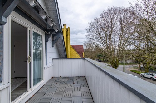 3315 6Th Avenue W, Vancouver, BC 