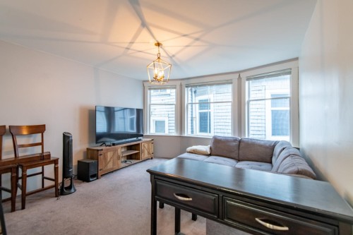 3315 6Th Avenue W, Vancouver, BC 