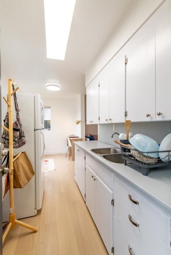 3315 6Th Avenue W, Vancouver, BC 