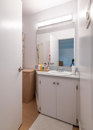 3315 6Th Avenue W, Vancouver, BC 