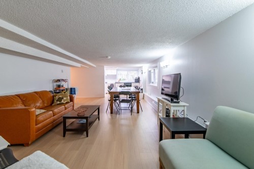 3315 6Th Avenue W, Vancouver, BC 