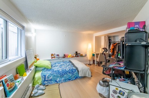 3315 6Th Avenue W, Vancouver, BC 