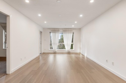 215-11665 Haney Bypass, Maple Ridge, BC 