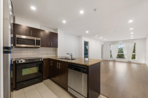 215-11665 Haney Bypass, Maple Ridge, BC 