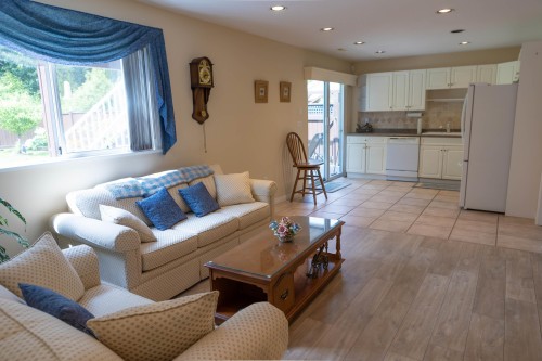 888 Herrmann Street, Coquitlam, BC 