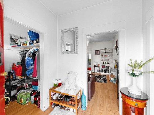 2130 William Street, Vancouver, BC 