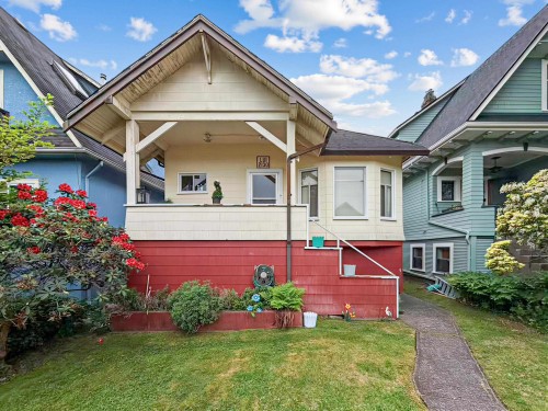2130 William Street, Vancouver, BC 