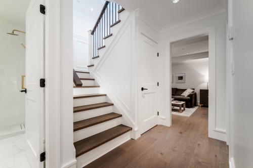 2040 58Th Avenue W, Vancouver, BC 