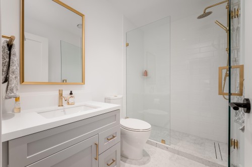 2040 58Th Avenue W, Vancouver, BC 