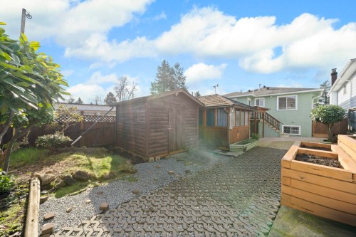 7776 Davies Street, Burnaby, BC 