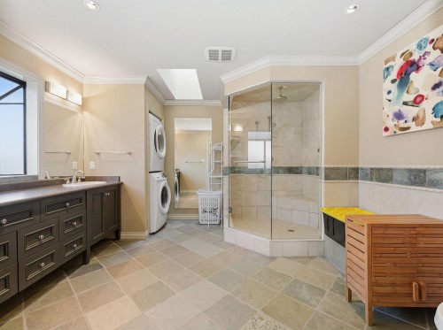 4264 Fitzgerald Avenue, Burnaby, BC 