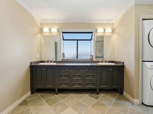 4264 Fitzgerald Avenue, Burnaby, BC 