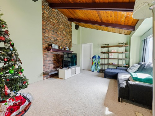 4264 Fitzgerald Avenue, Burnaby, BC 