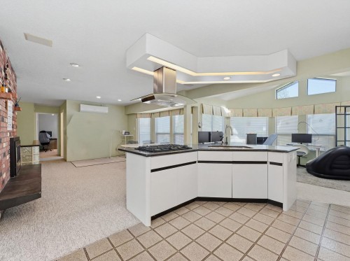 4264 Fitzgerald Avenue, Burnaby, BC 