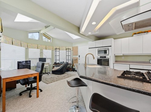4264 Fitzgerald Avenue, Burnaby, BC 