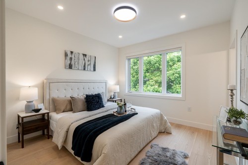 1-2248 48Th Avenue E, Vancouver, BC 