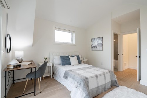 1-2248 48Th Avenue E, Vancouver, BC 