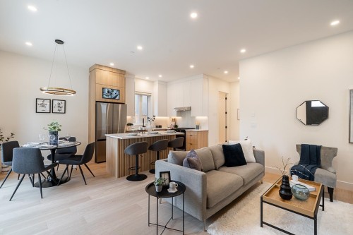 1-2248 48Th Avenue E, Vancouver, BC 