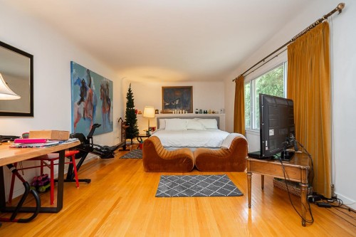 6138 Granville Street, Vancouver, BC 