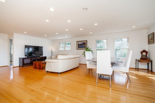 21489 Cherry Place, Maple Ridge, BC 