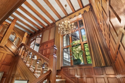 2206 Marine Drive Sw, Vancouver, BC 