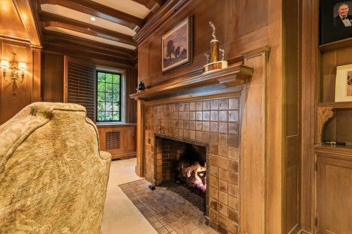 2206 Marine Drive Sw, Vancouver, BC 