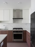 1804-699 Whiting Way Coquitlam, BC V3J 0N7